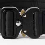 Fibbia altamente resistente